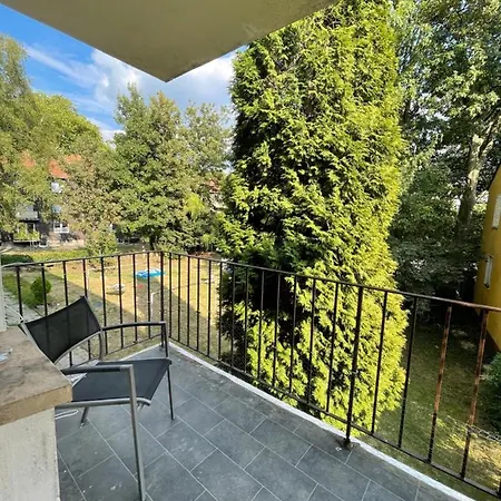 Estrella24 Living Berlin Apartment *