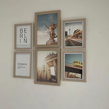 Estrella24 Living Berlin *